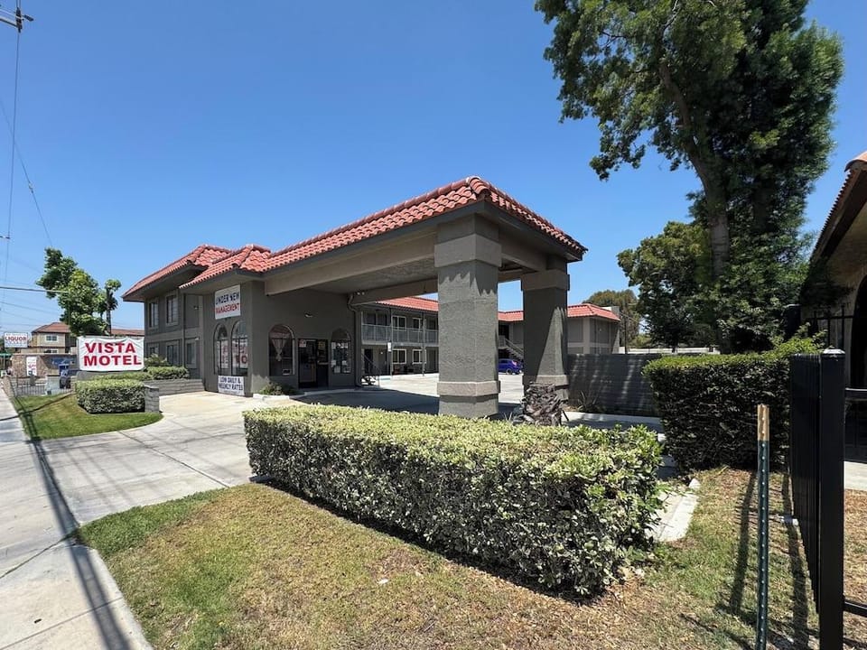Vista Motel - Riverside Hotel in Riverside