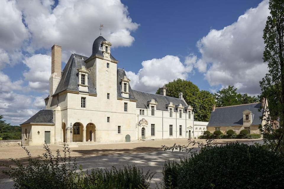 Château Louise de La Vallière Hotel in Centre-Val de Loire