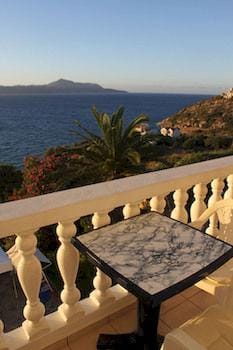 Villa Irini Hotel in Almyrida