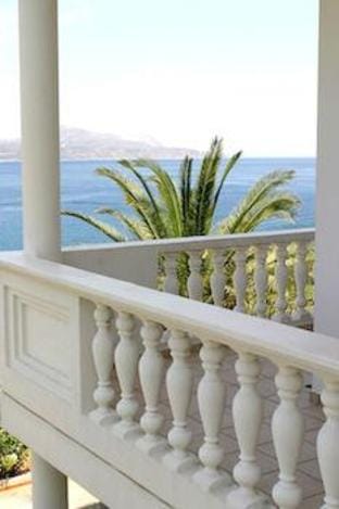 Villa Irini Hotel in Almyrida