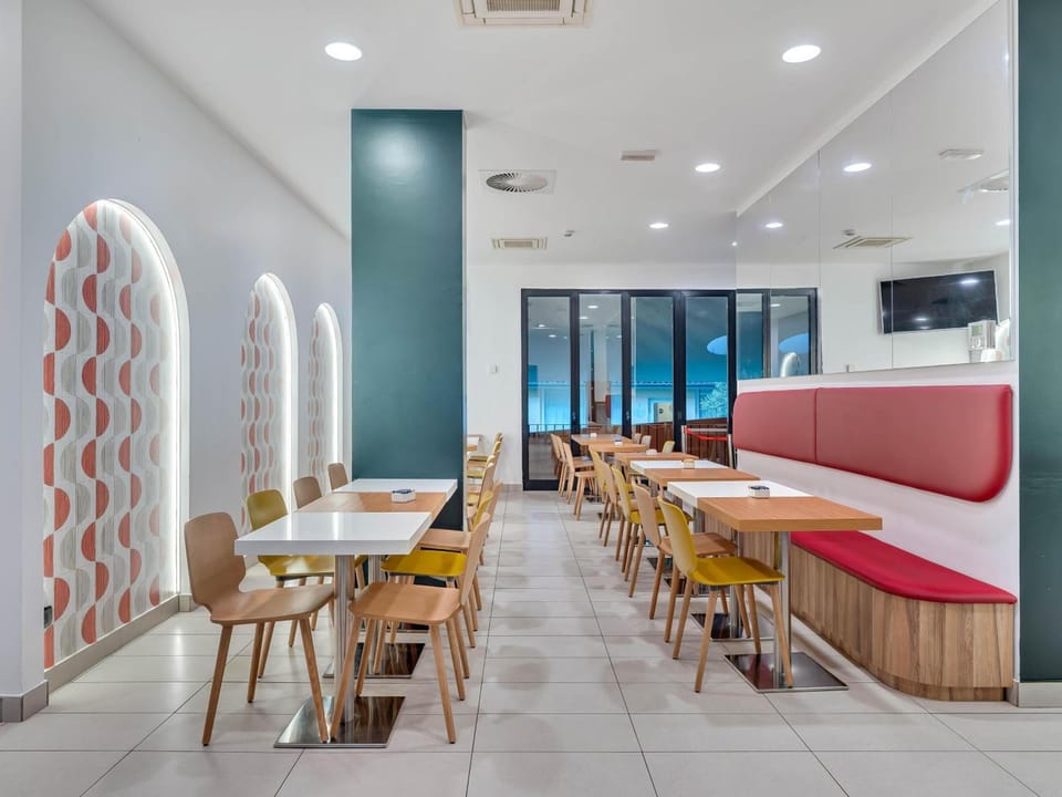 Bar/lounge