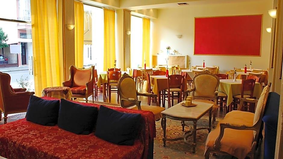 King Lodge Hotel in Kalabaka