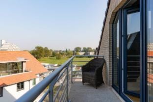 Huswell - Comfortable Apartment with Scenic Views Hotel in Bredene