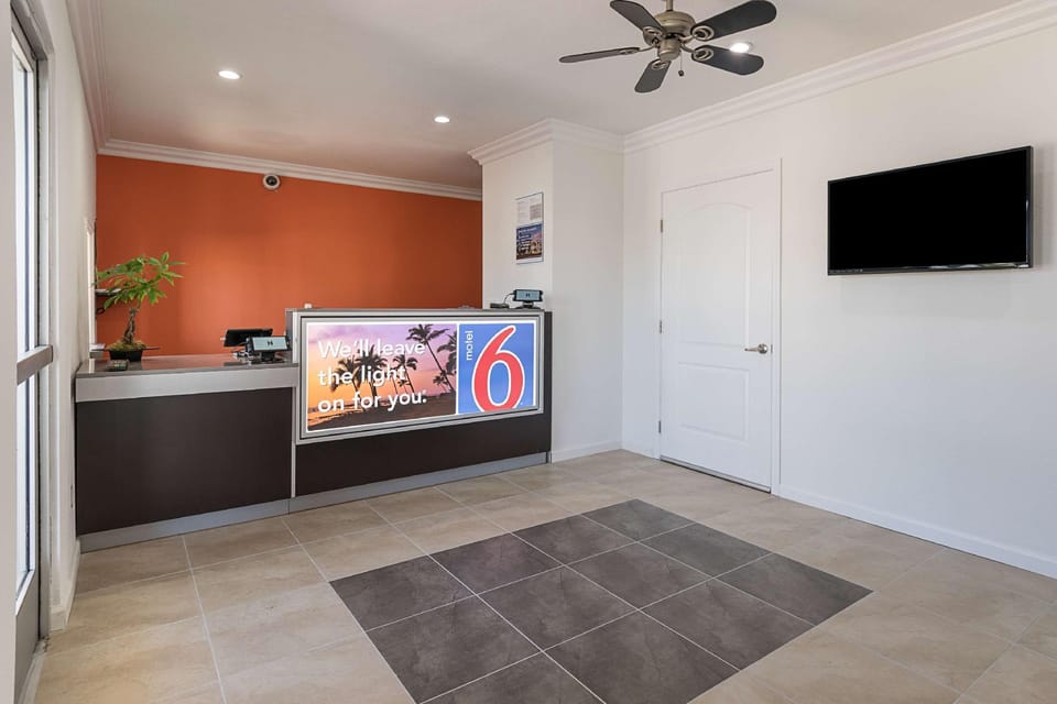 Motel 6 Lomita, CA Hotel in Lomita