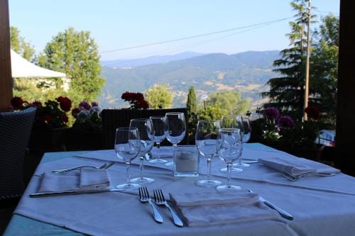 Albergo Ristorante Miramonti Toano Hotel in Emilia-Romagna