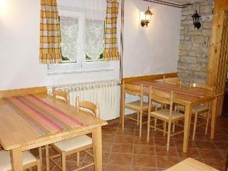 Kuca Sankovic Hotel in Jezerce