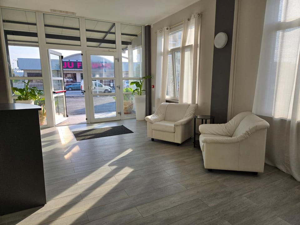 7 LAKES Aparthotel Apartment hotel in Aosta Valley, Italy