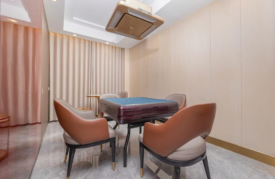 Qiuyue Holiday Hotel, Pinghu, Changzhou Hotel in Suzhou