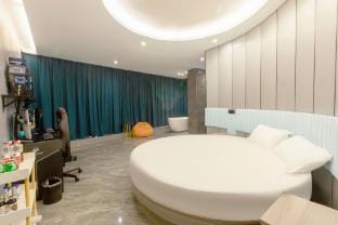 X-Gaming E-sports Hotel (Changxing Lishi Plaza) Hotel in Zhejiang