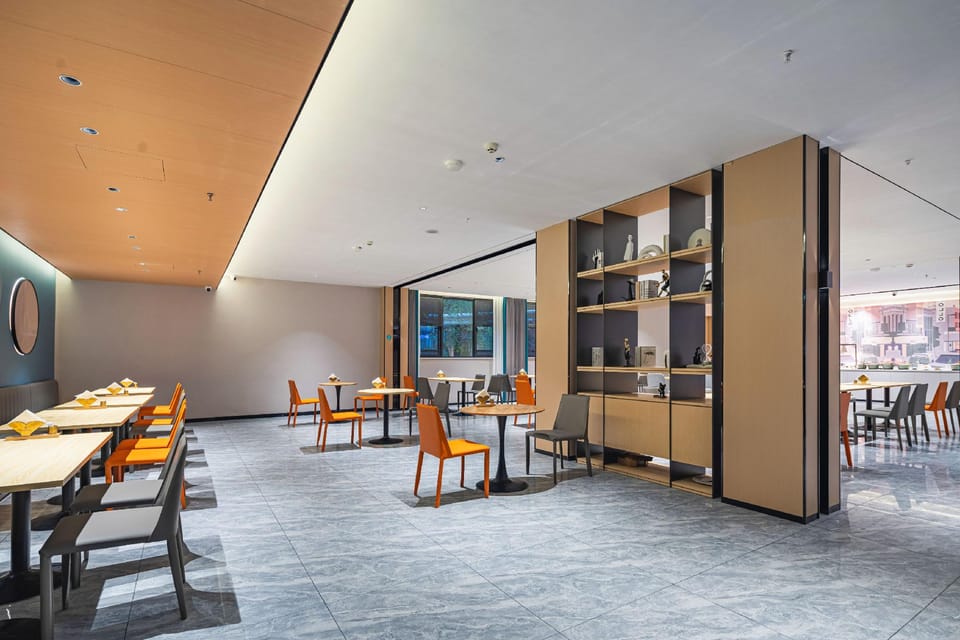 City Convenience Hotel (Wuhu Pedestrian Street High-speed Railway Station) Hotel in Nanjing