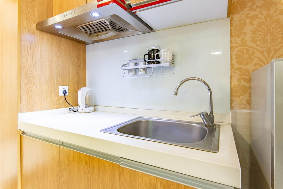 Orange Xinyue Fashion Apartment (Jiangning Wanda Plaza Dongshan Subway Station Branch) Hotel in Nanjing