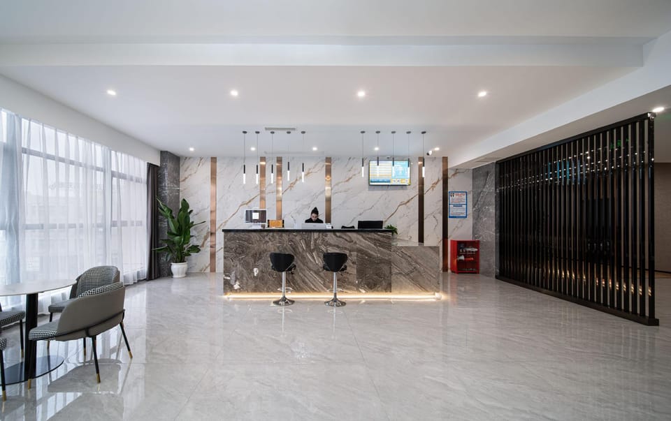 DAVIDSON HOTEL Hotel in China