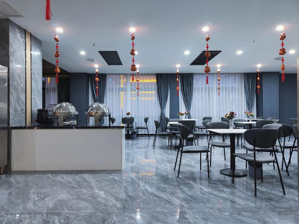 Dongchen Kaiyue Hotel Hotel in China