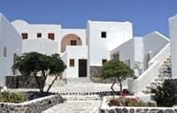 Adamastos Hotel Hotel in Santorini