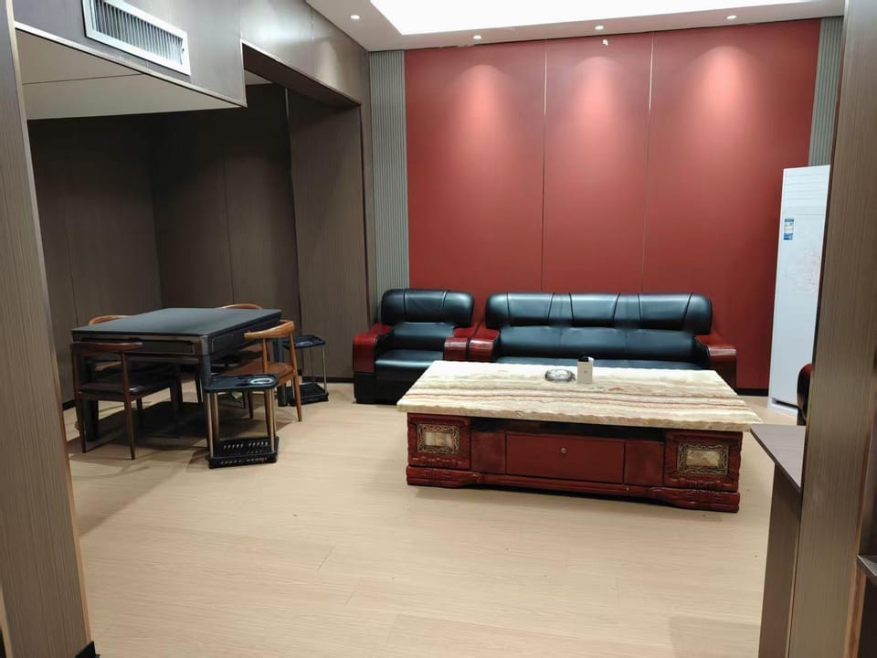 Fenzhou Hotel Hotel in China