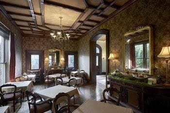 The Wheeler Mansion Hotel in South Loop