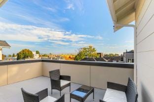 Balerion S Shadowed Suite Hotel in Capitol Hill