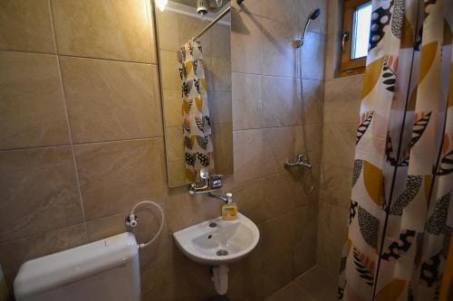 Antik Sobe Inn in Montenegro