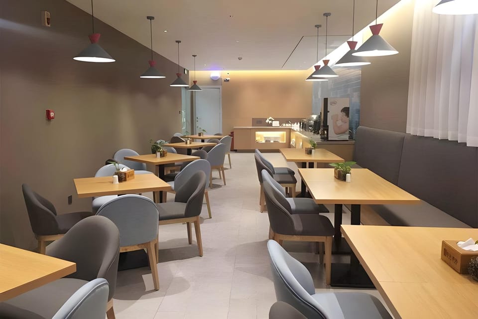 Motel Yangzhou University Slender West Lake Hotel in Jiangsu