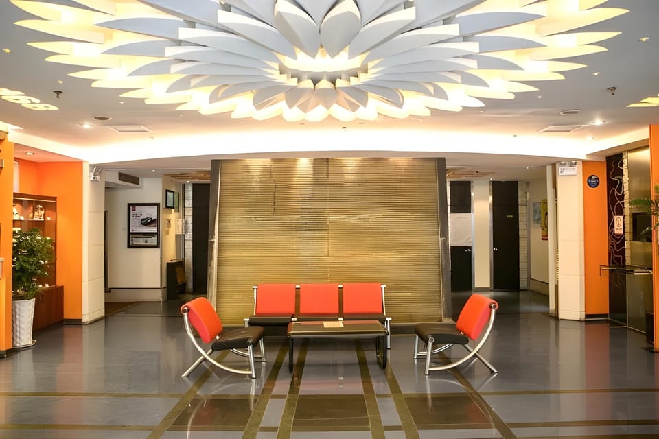 Motel Shaoxing Passenger Center Luxun’s Hometown Hotel in Hangzhou