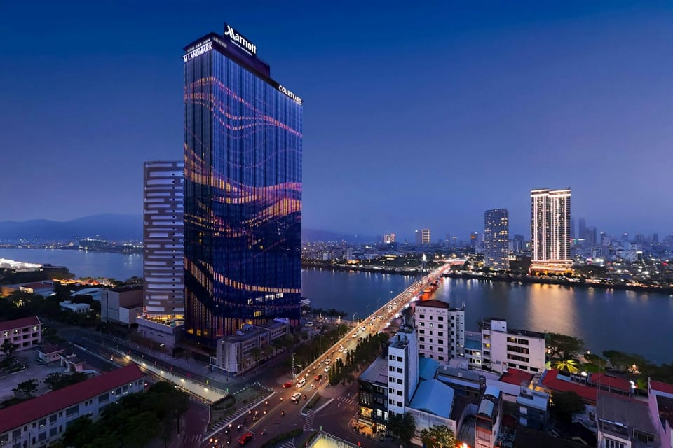 Courtyard by Marriott Danang Han River Hotel in Da Nang