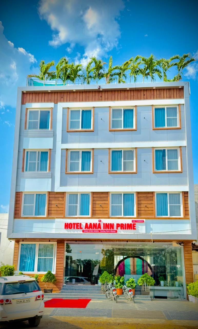 Hotel Aana Inn Prime Swiming Pool Hotel in Jaipur