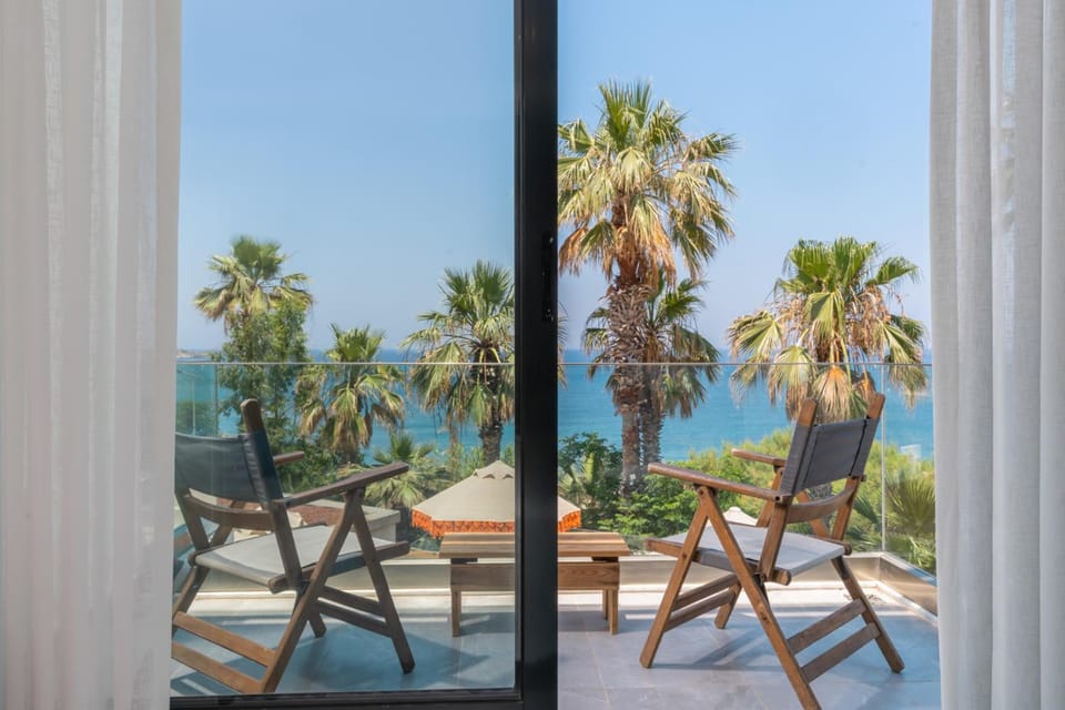 La Local Beach Hotel & Yalikavak Hotel in Yalıkavak
