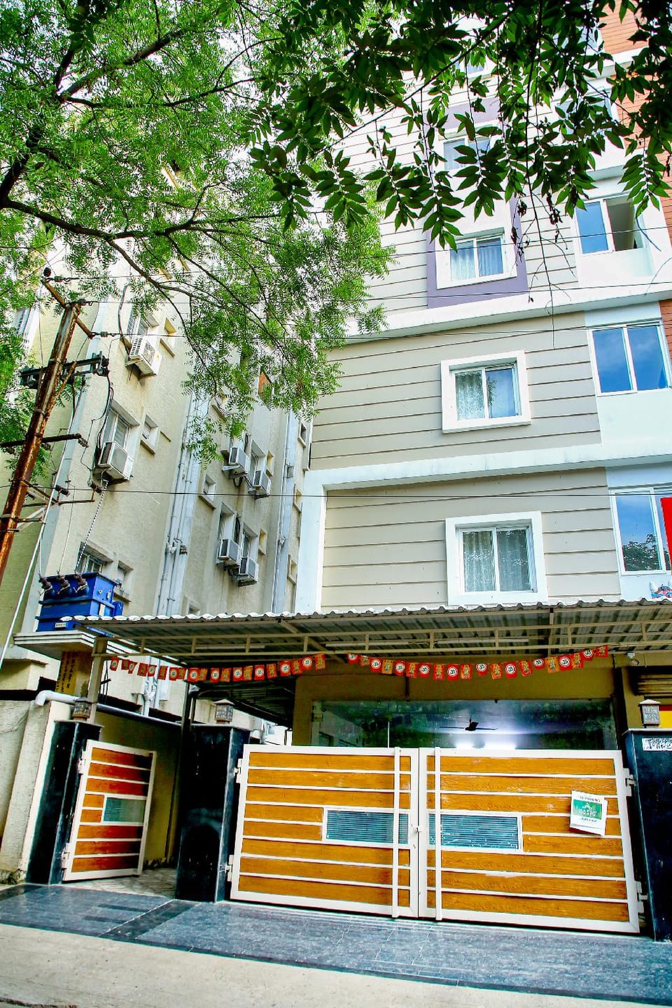 Sri Ramanjaneya Nilayam Hotel in Hyderabad
