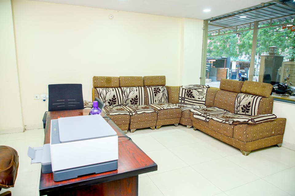 Sri Ramanjaneya Nilayam Hotel in Hyderabad