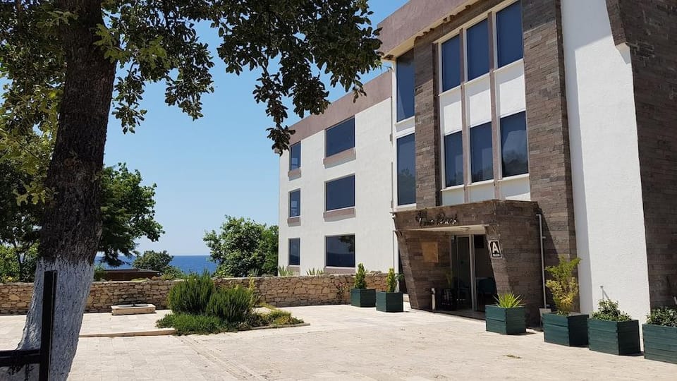 Troas Beach Hotel Hotel in Decentralized Administration of the Aegean