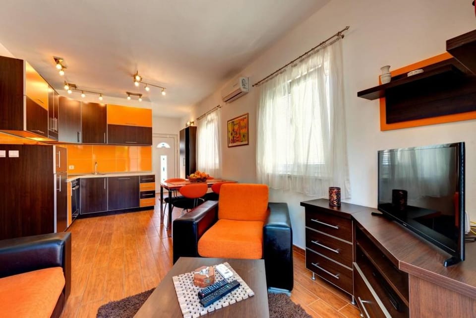 Apartments 42 North Hotel in Kotor Municipality