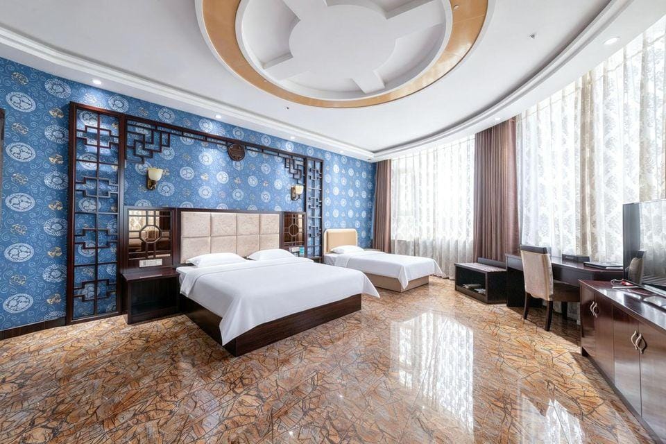 Emerald Bay  Hotel Hotel in China