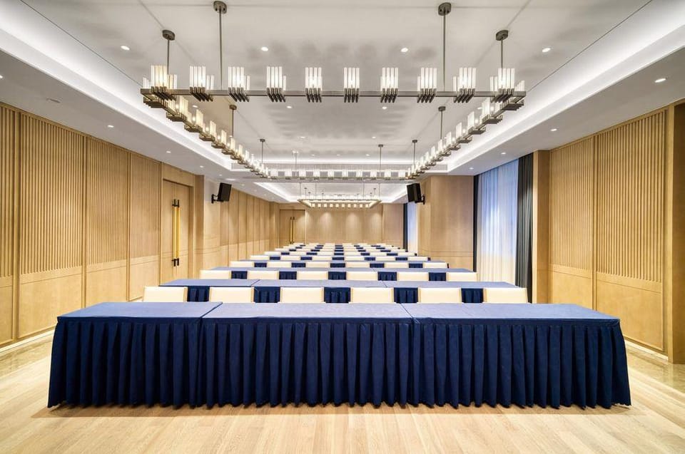 Quzhou Yuexi Rezen Hotel Hotel in Zhejiang