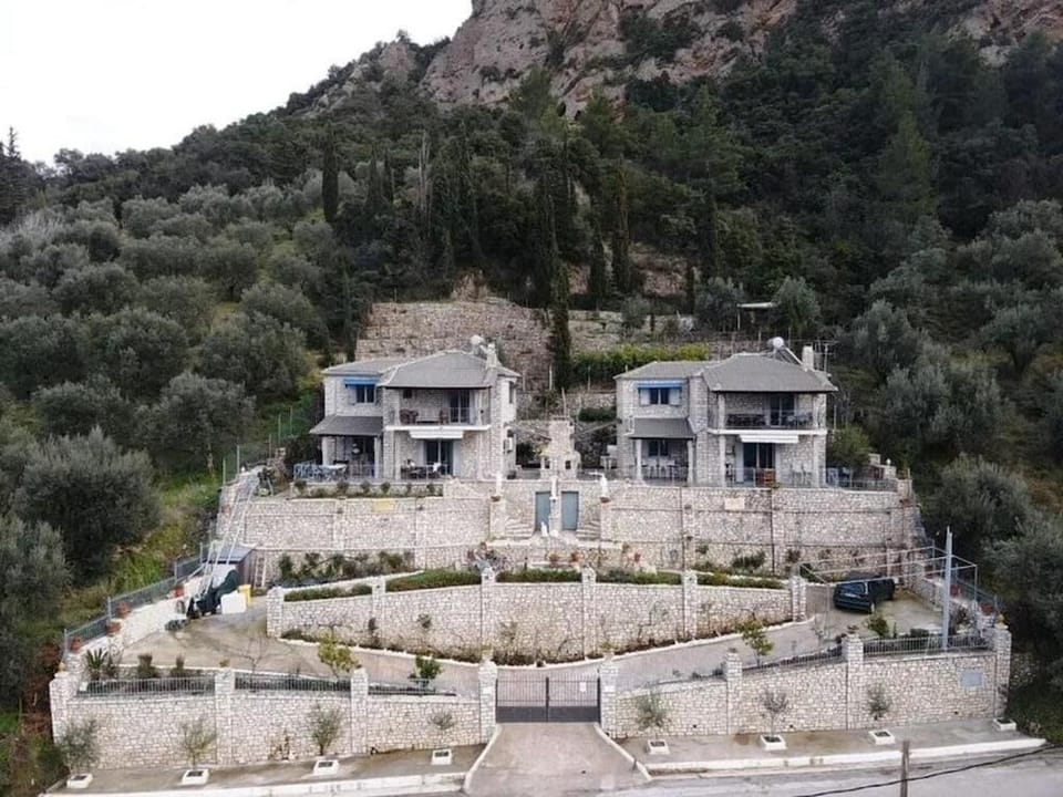 Stone Maisonettes Hotel in Peloponnese, Western Greece and the Ionian