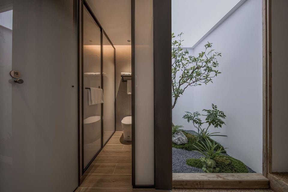 under the banyan tree•a hotel Hotel in China