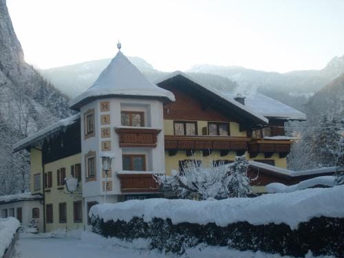 Gasthof Pension Hirlatz Hotel in Hallstatt