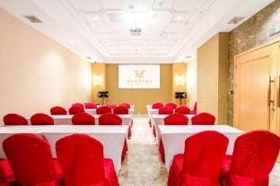 Vienna International Hotel Huai'an Lianshui Riverside Wuyue Plaza Wudao Lake Hotel in Jiangsu