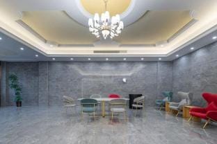 Magnotel Hotel (Anqing Tongcheng High-Speed Railway East Station Normal College) Hotel in Jiangsu