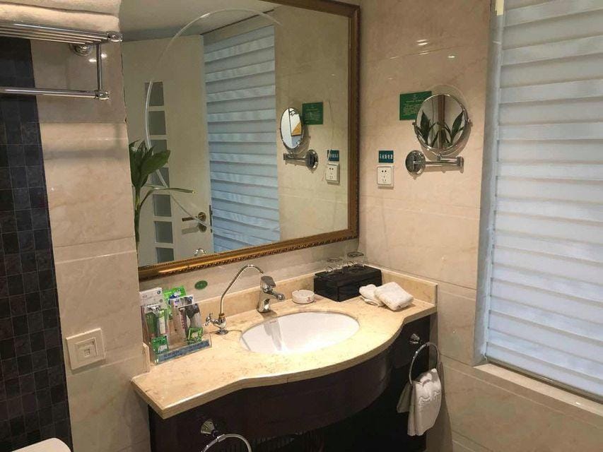 Home Inn Huaxuan Collection Hotel (Zhangzhou Kaihua Kaiyang Hotel) Hotel in Zhejiang