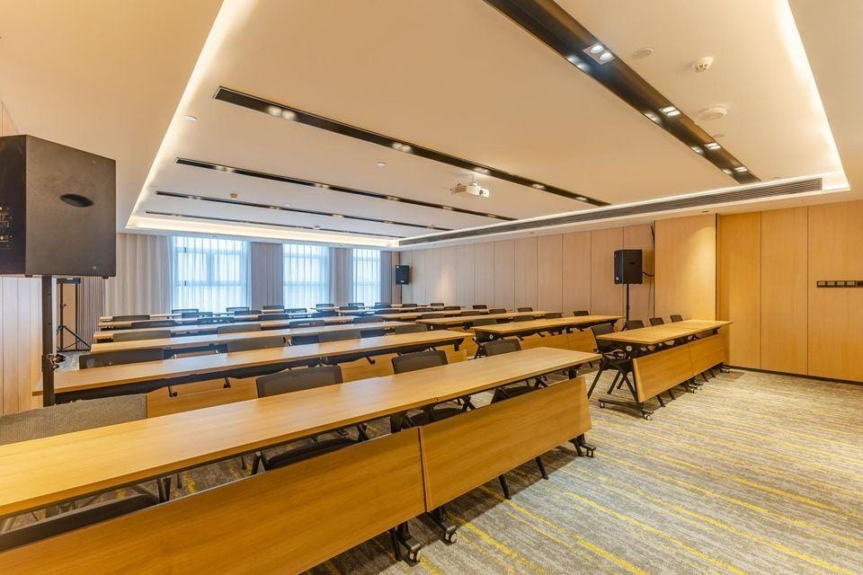 Earl Family Hotel (Quanjiao Railway Station) Hotel in Jiangsu