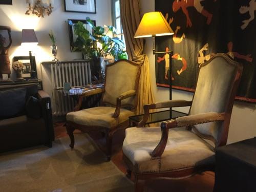 Face au Palais Hotel in Avignon