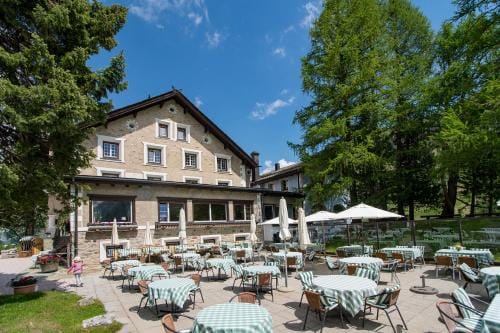 Hotel Sonne Fex Alpine Hideaway Hotel in Samedan