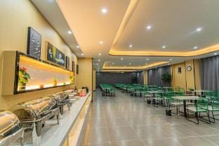 Shankee Tea Style Hotel (Xuzhou Guishan Scenic Area Oulebao Polar Ocean World) Hotel in Jiangsu