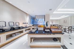 Polysheron Hotel (Lianyungang Seaside Bathing Beach Pedestrian Street) Hotel in Jiangsu