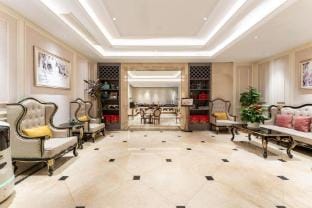 Polysheron Hotel (Lianyungang Seaside Bathing Beach Pedestrian Street) Hotel in Jiangsu