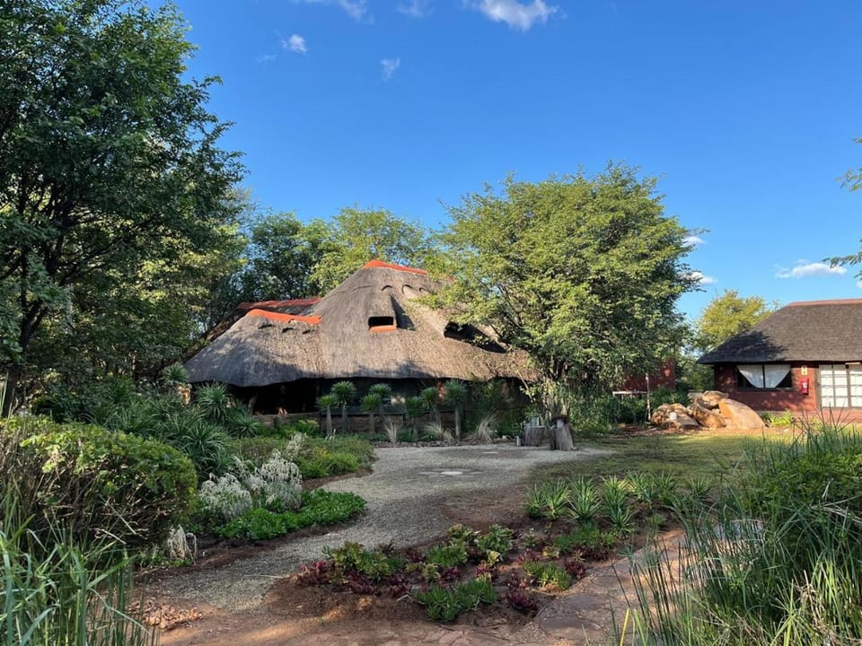 Phokoje Bush Lodge Lodge in Zimbabwe
