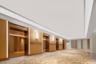 Vienna International Hotel 5.0 Lianyungang Haizhou Park Oriental Leading Show Hotel in Jiangsu