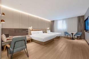 Homeinn Selected Hotel (Xuzhou High-Speed Railway Station Yunlong Wanda Plaza) Hotel in Jiangsu
