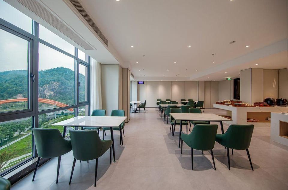 GreenTree Inn (Ningbo Fenghua Binhai Commercial Plaza Branch) Hotel in Zhejiang