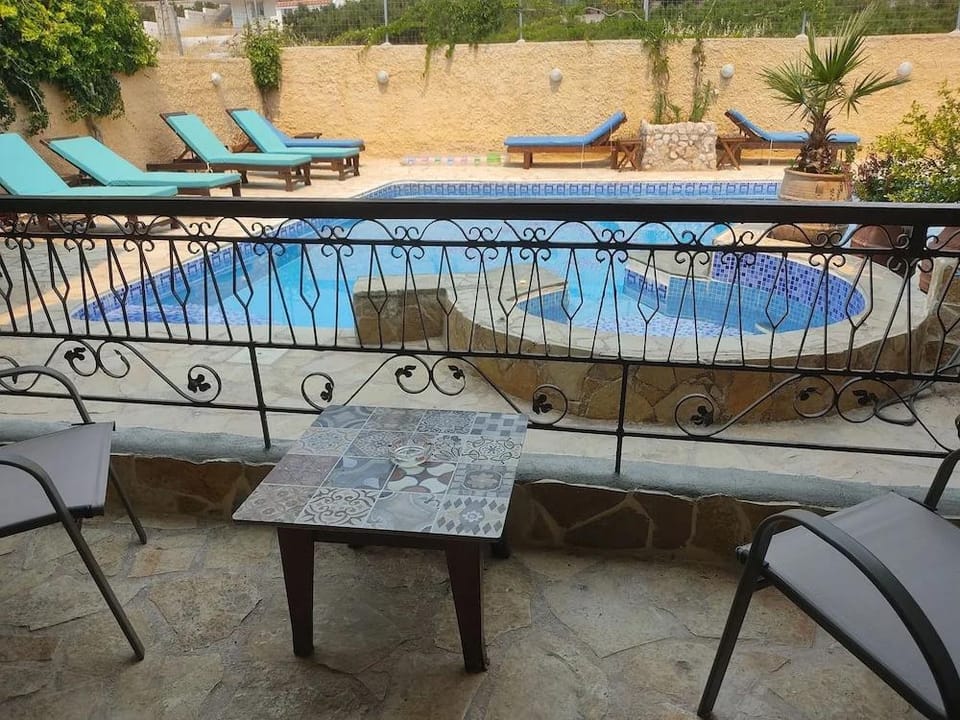 Guest House Kithairon Hotel in Decentralized Administration of Attica